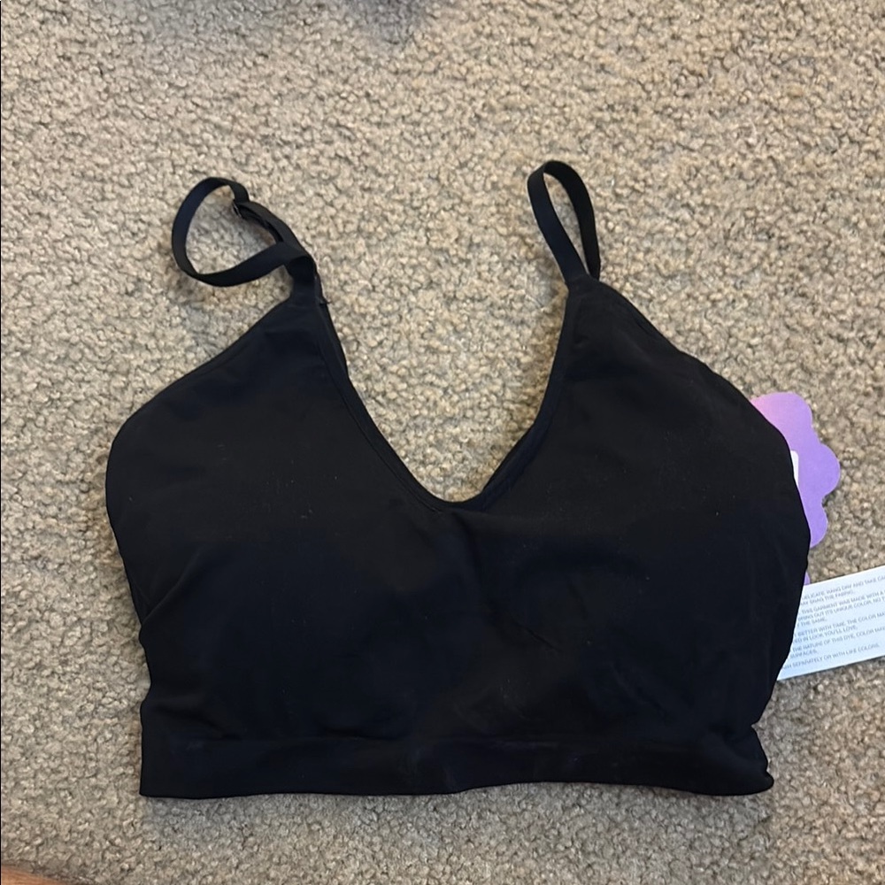 Black Women's Sports Bra